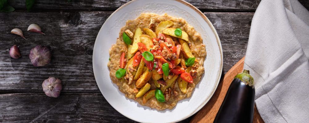 AVIKO Pati Parts Garlic С ПАСТОЙ ИЗ БАКЛАЖАНОВ, ПОМИДОРОВ И ШАЛОТА (SALATA DE VINETE)