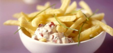 Картофель фри Original с заправкой Thousand Island